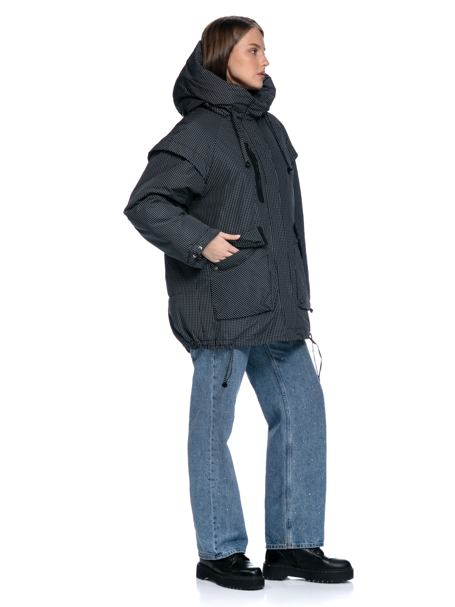 Текстильная зимняя куртка на синтепоне с капюшоном